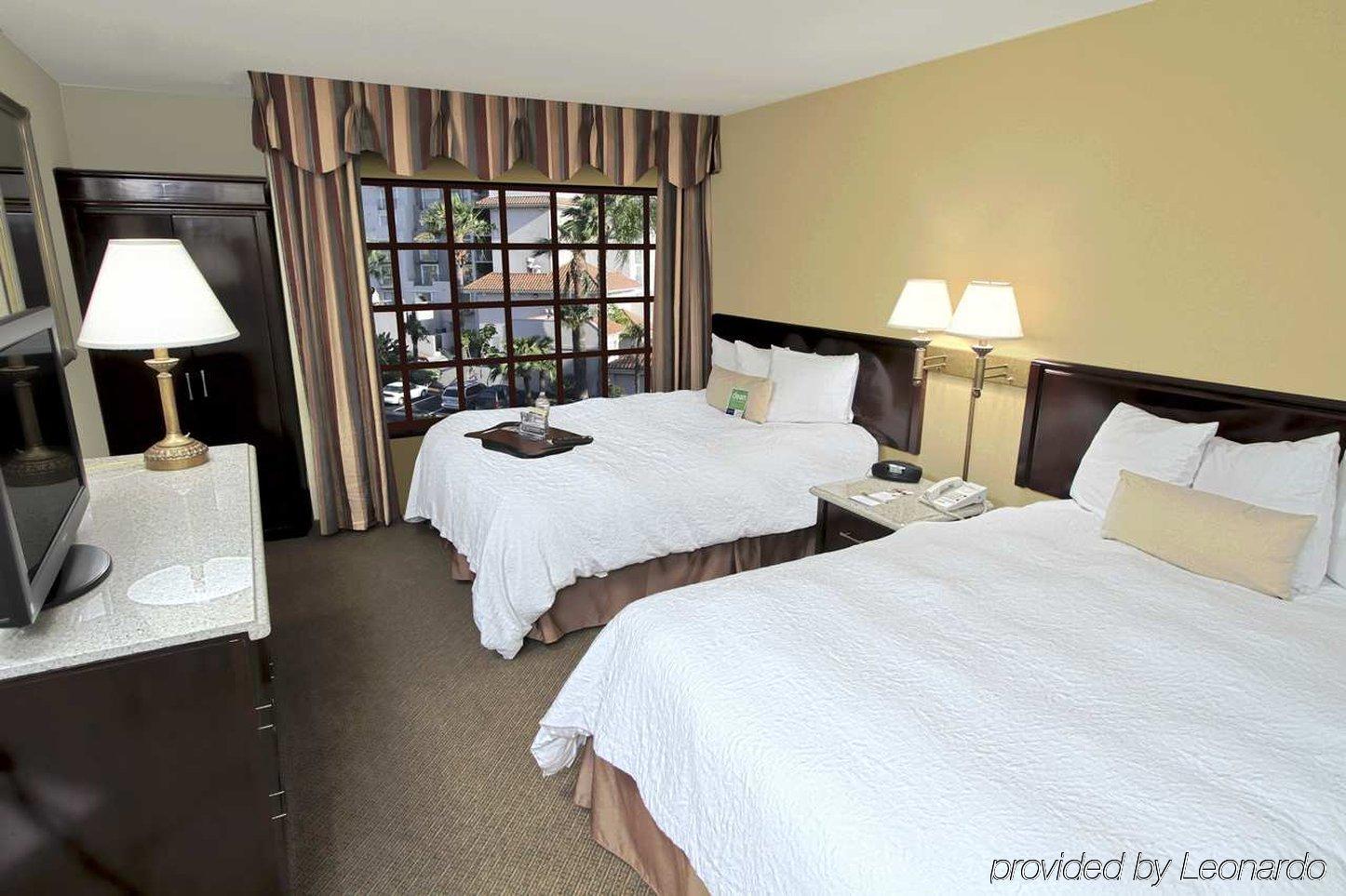 Express Inn Santa Ana Ruang foto