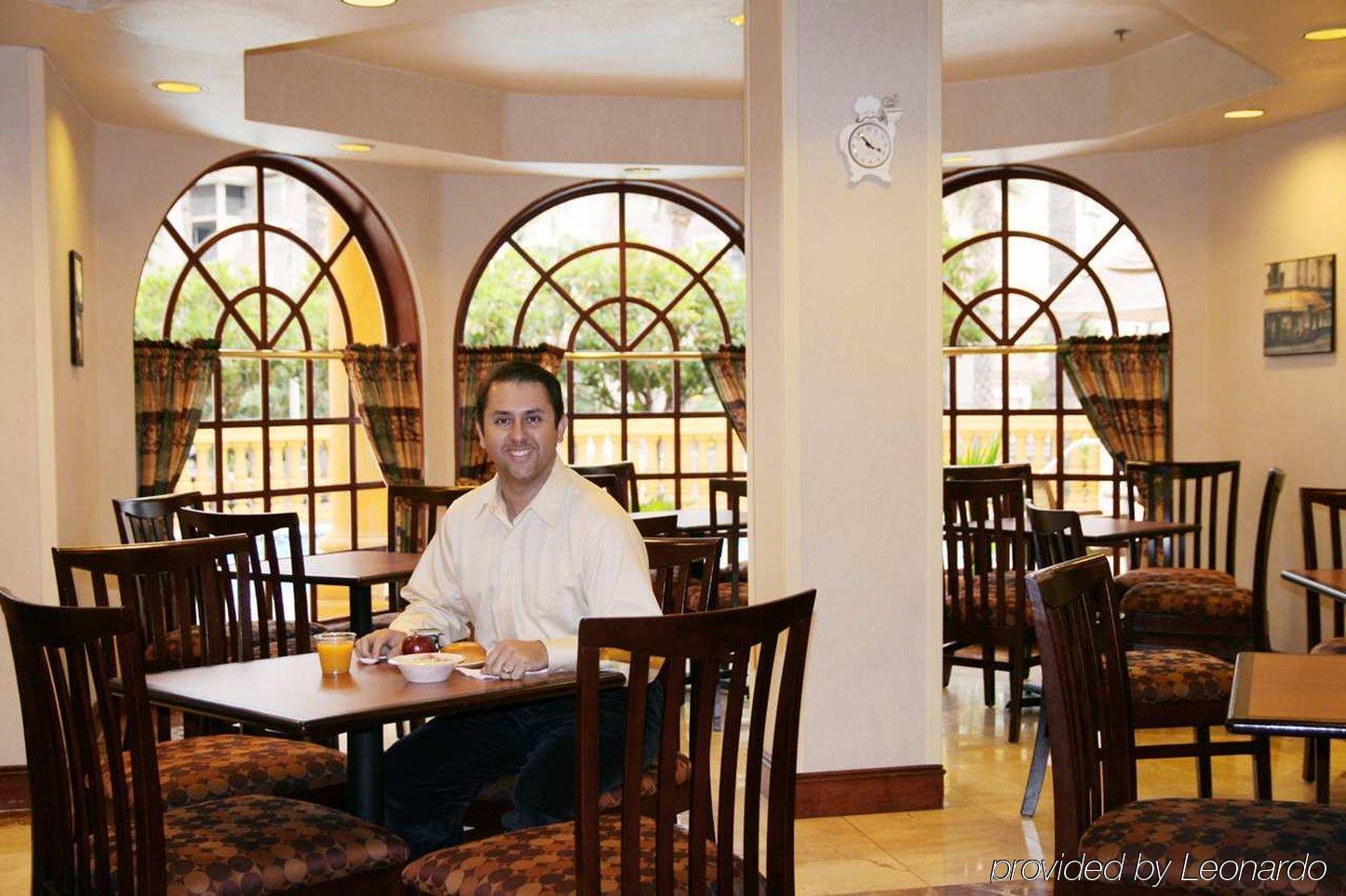 Express Inn Santa Ana Restoran foto